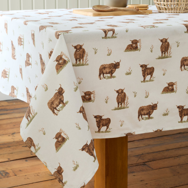 Angus Highland Cow Cotton Table Cloth, 137cm D x 229cm L
