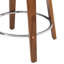 Tabouret de bar pivotant rembourré avec structure en bois Mundrae, pieds en bois d'hévéa-758078280