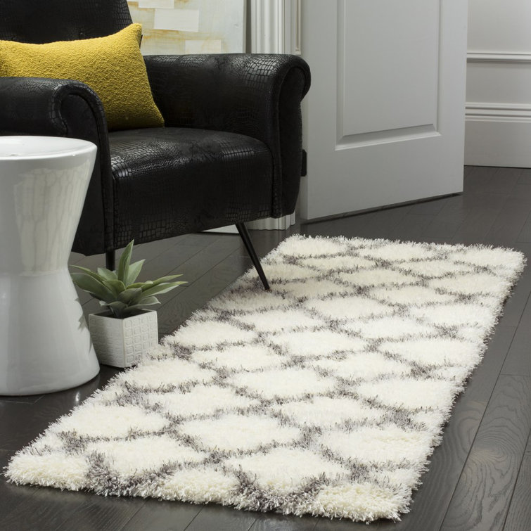 Bertl Sgm-Montreal Shag Performance Geometric Rug