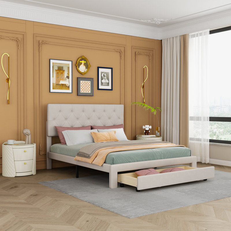 Lit plateforme tapissier avec grand lit Lutvo Silvie
