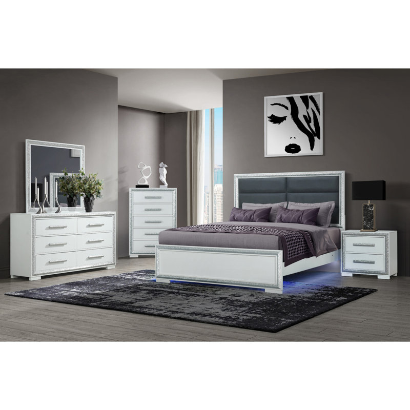 ANNIE NIGHTSTAND