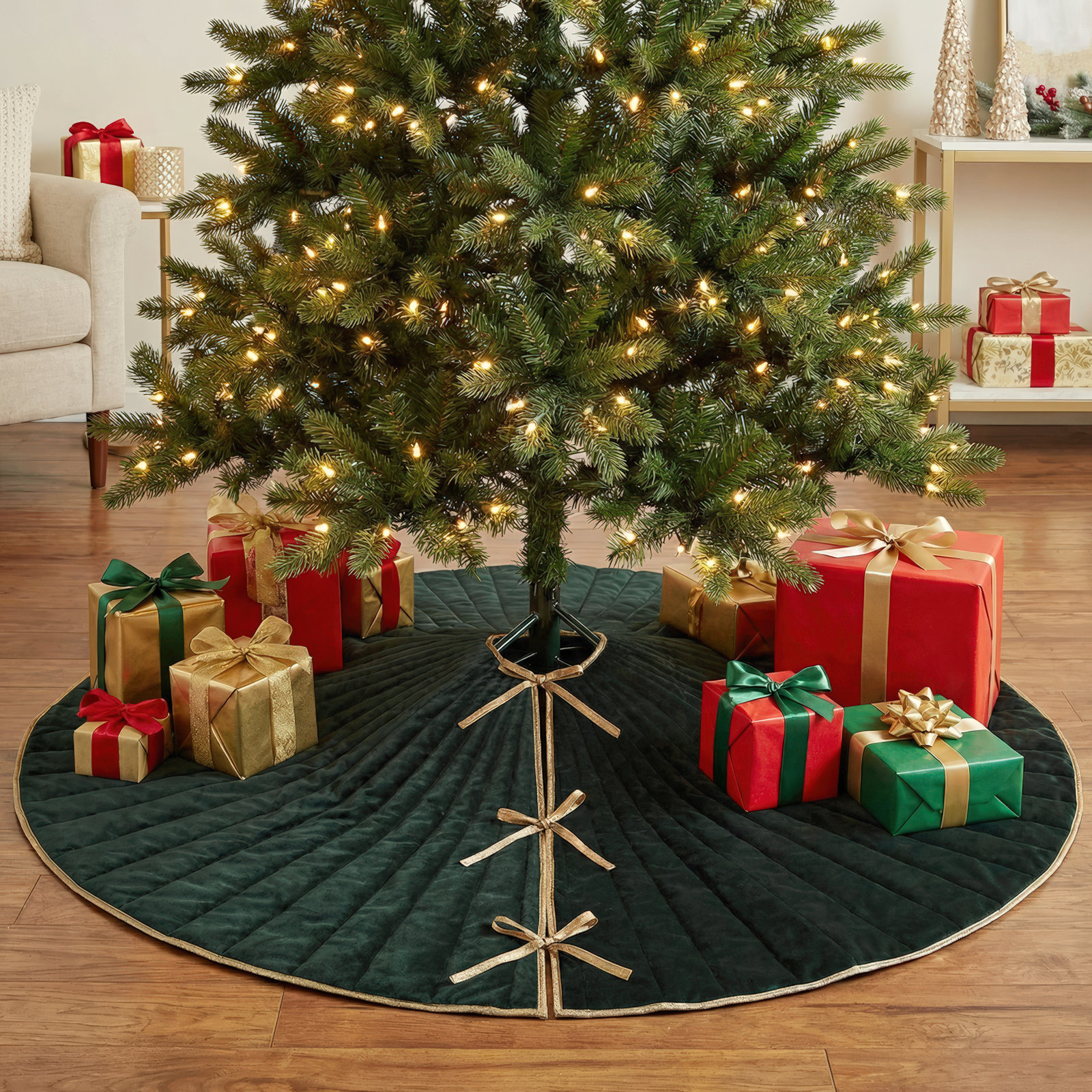Velvet Splendor Tree Skirt