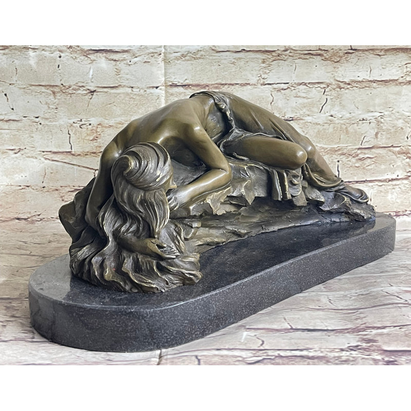 Figurines et sculptures