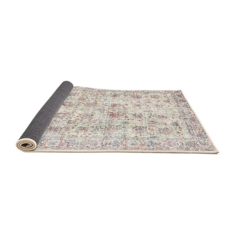 Indoor Rug, Round 3'