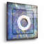 «Beach House Life Saver» par Lightbox Journal-1539408102
