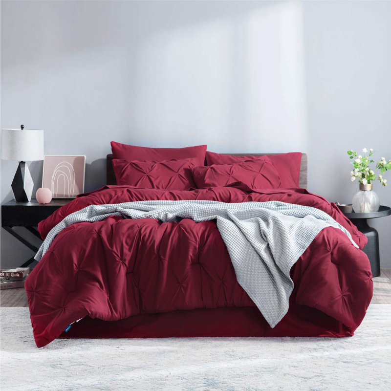 Polyester Percale Comforter, Burgundy