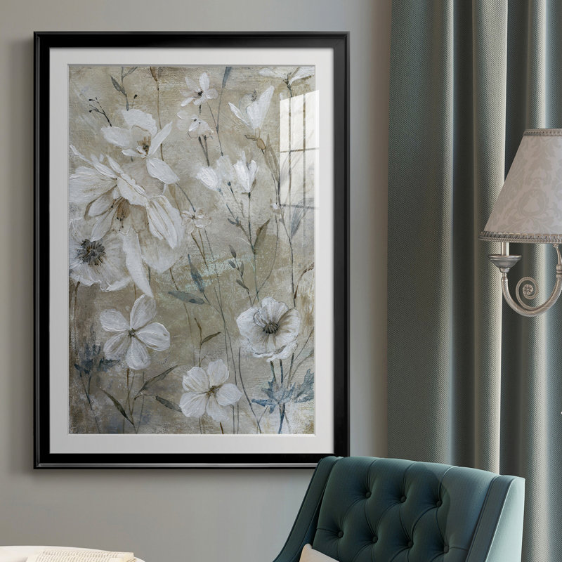 Wildflower Whites - Peinture sur toile encadrée, Noir, H 36,5 po x l 26,5 po x P 1 po