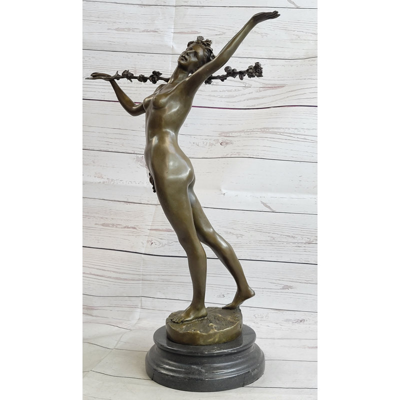 Figurines et sculptures Tashaun