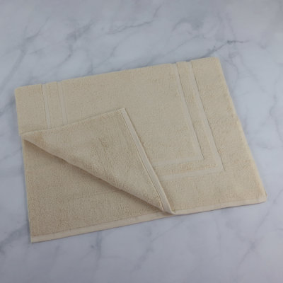 Crown Touch Super Plush Bath Towel