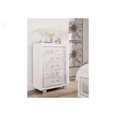 SKYE MARBLE WHITE CHEST