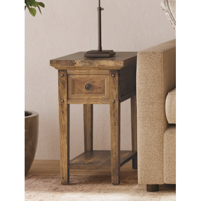 Table de chevet en bois récupéré Eralynn