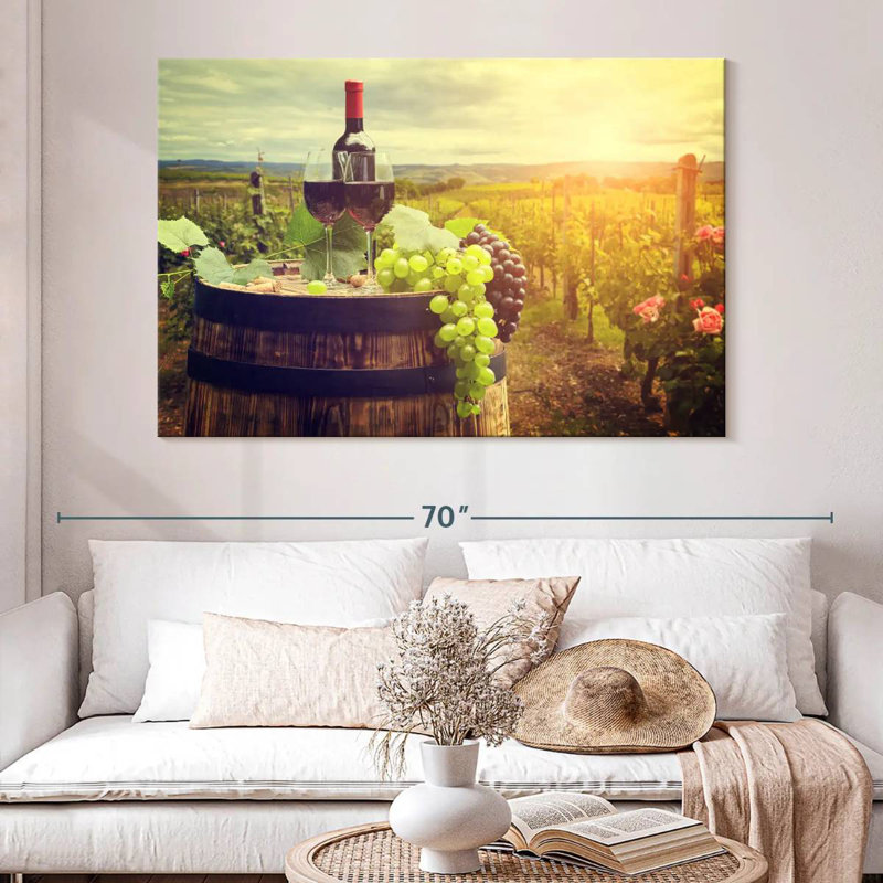 Yarlin Tuscan Vineyard Wine, H 34 po x l 51 po