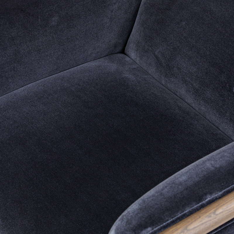 Kees Club Chair