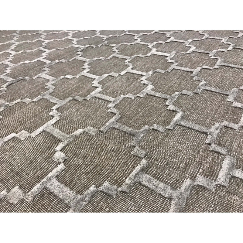 Tapis brun de haute qualité noué à la main