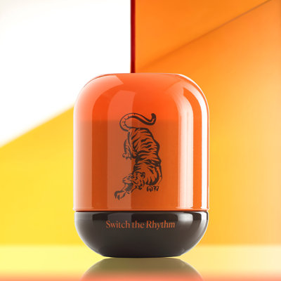 Ojo Tiger Tempest Scented Candle – 7.8 Oz Jar Candle With Duality, Woody & Floriental Notes | Over 35-hour Long-lasting Burn | Premium Blend Wax, Home Fragrance And Gift For Special Days