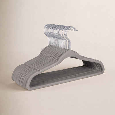 Reims Kids 25-Piece Velvet Hangers