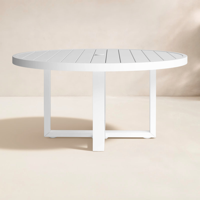 Newport Outdoor Round Dining Table, 29'' H x 60" W x 50'' L