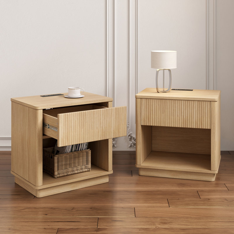 Table de chevet avec prise et port USB, 1