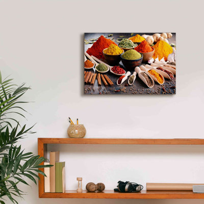 «Red Spice World» par Epic Portfolio, art mural sur toile giclée par Latitude Run®®