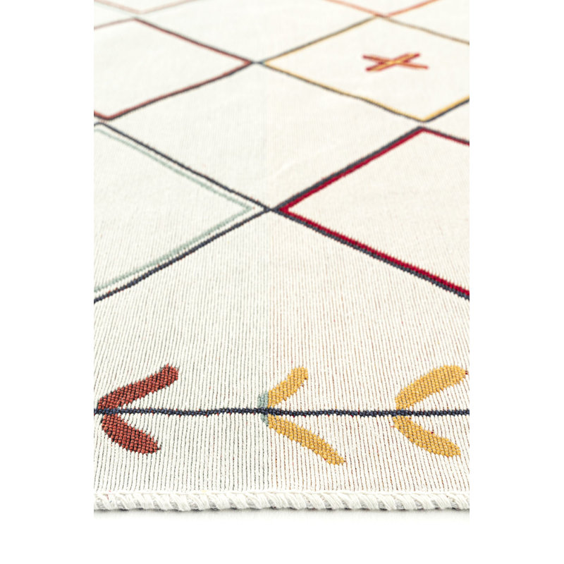 Framingham Cotton Machine Made Indoor / Outdoor Area Rug, Rectangle 3'11" x 5'10"