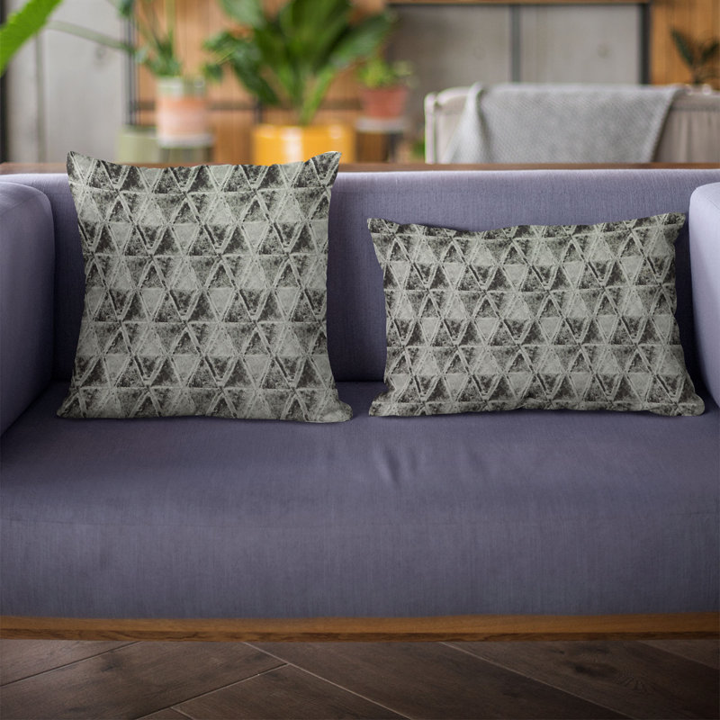 Coussin Plutus, 20 po x 26 po, Noir