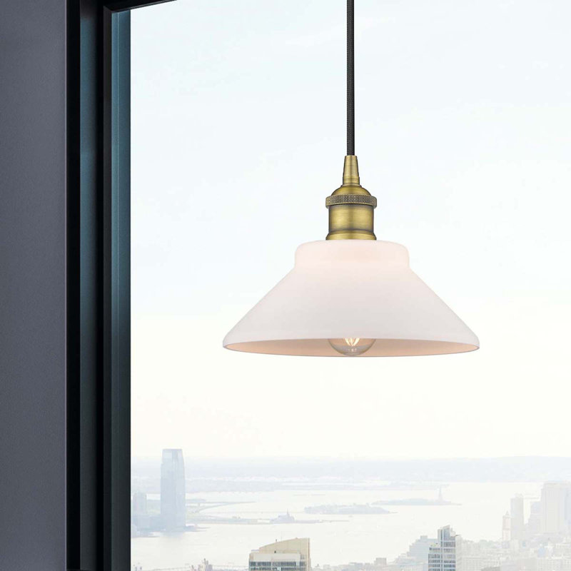 Luminaire suspendu conique à 1 lumière Choccolocco, Blanc mat, Laiton brossé
