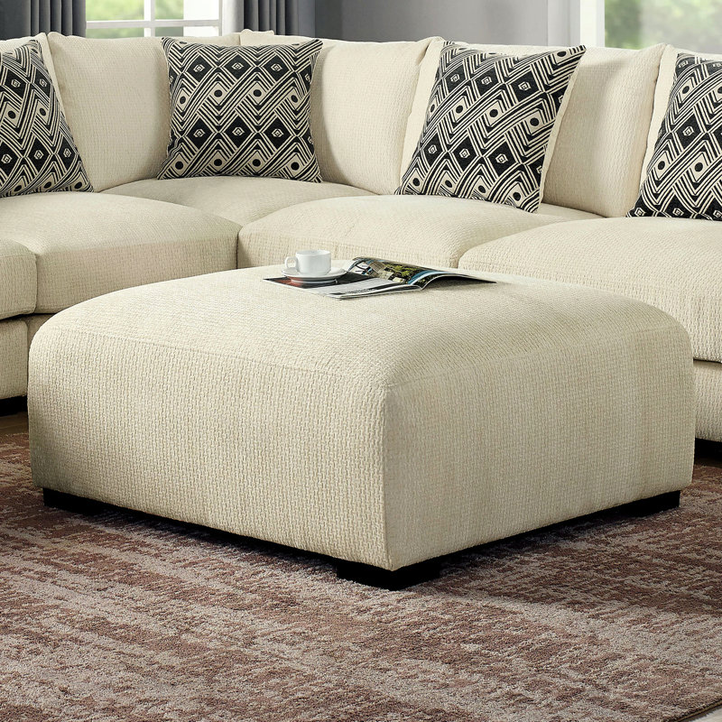AF3-6912630E18 Upholstered Ottoman