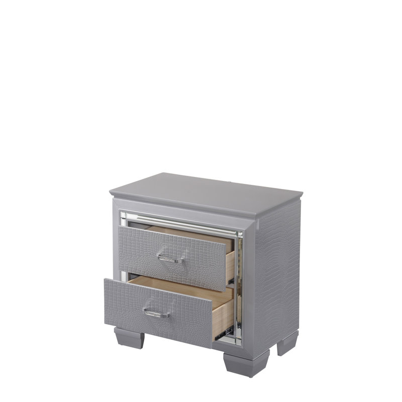 1 pièce à deux tiroirs avec finition en chrome et quincaillerie en faux cristal