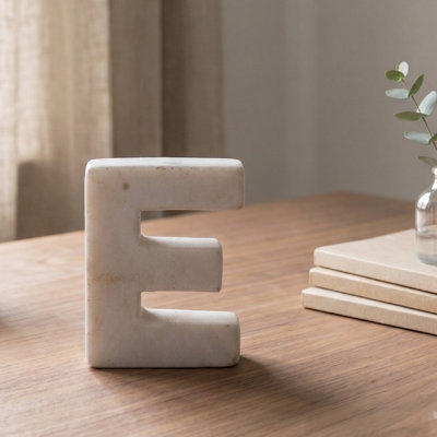 Bloc de lettres Zeb Marble Helvetica