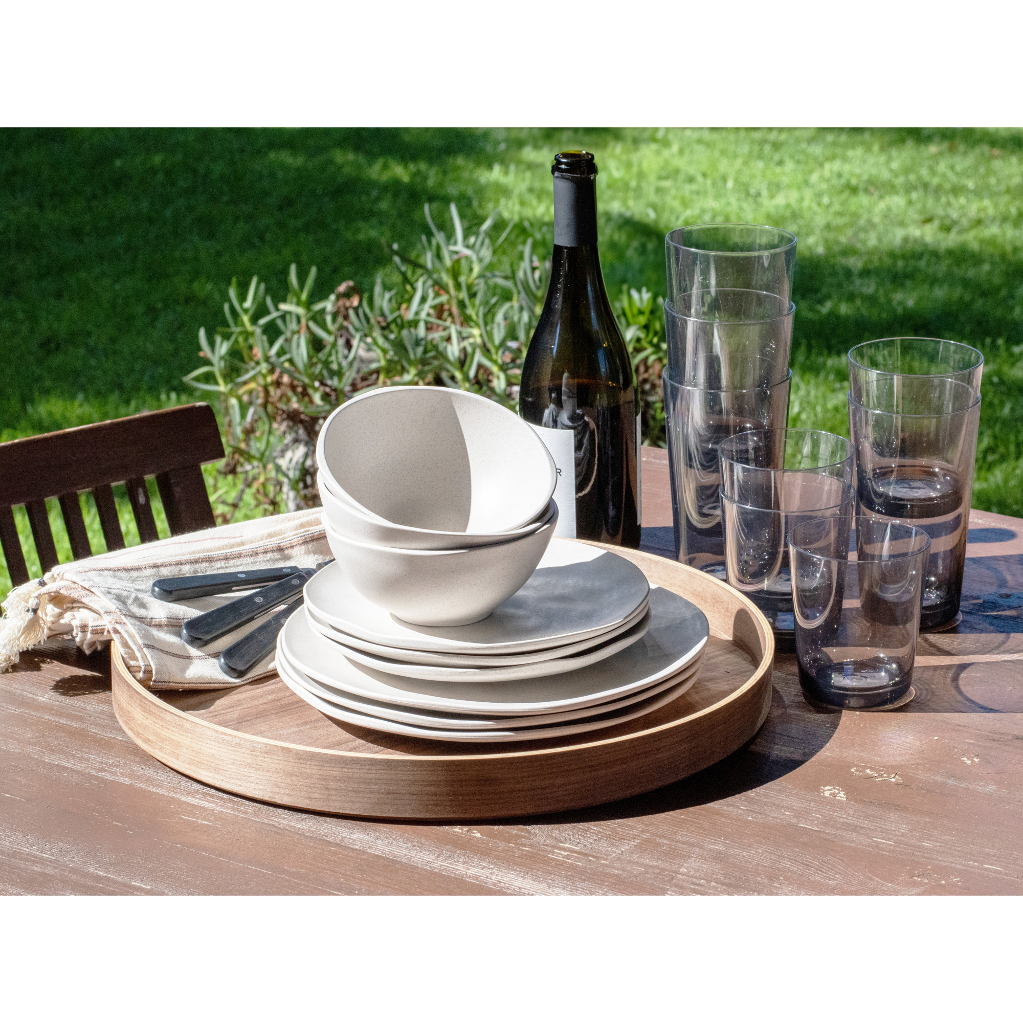 Marnie Wheat Straw Dinnerware Set, Cream