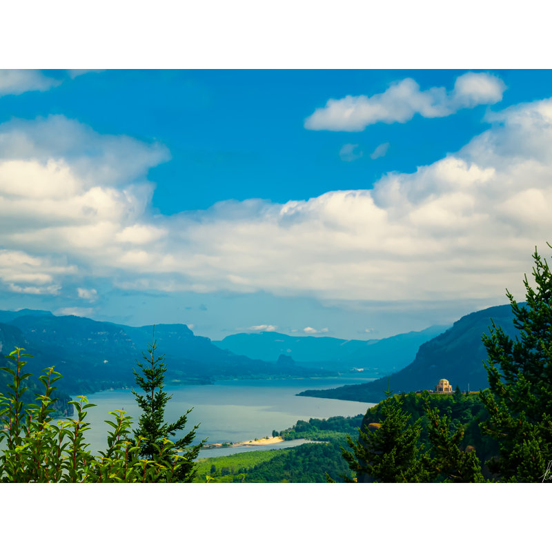 «Vista House Above the Gorge» par Tom Kostes - photographie, H 24 po x l 32 po, Toile tendue
