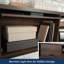 Ensemble de bureau d'ordinateur et bahut, finition brune