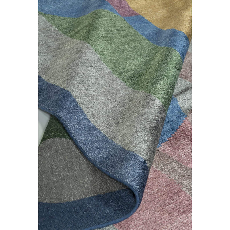 Gilded Silk Geometric Area Rug in Blue/Green/Cabernet/Pink, Rectangle 2' x 3'