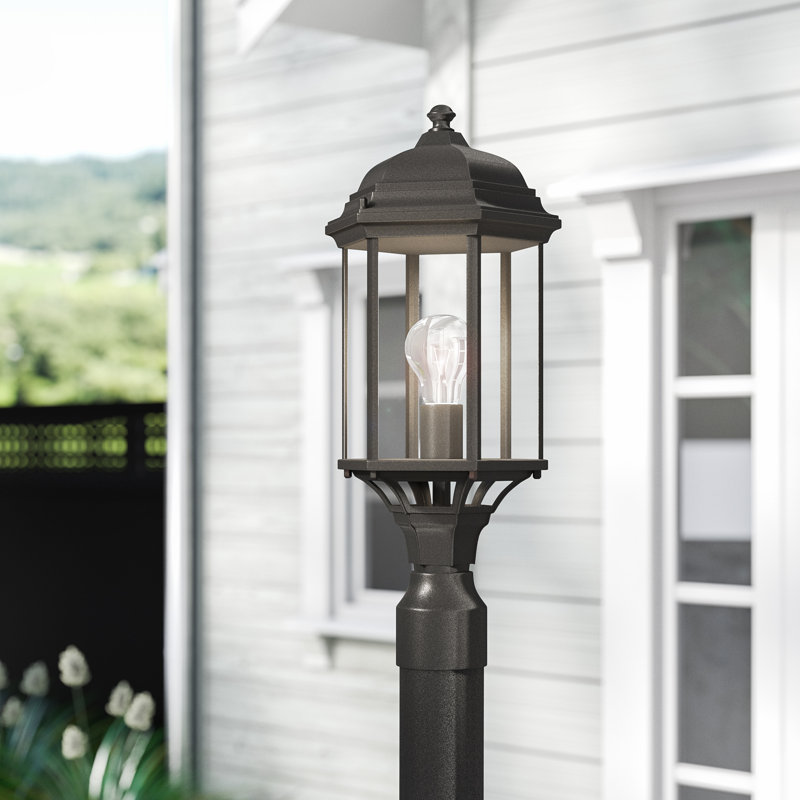 Grand lampadaire d'extérieur à une lumière Sevier de Génération Lighting , Bronze antique