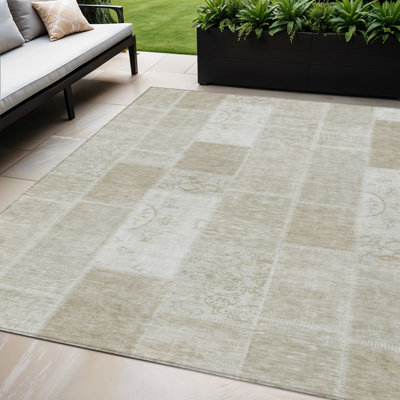 Tapis intérieur / extérieur taupe et beige 5 pi x 8 pi