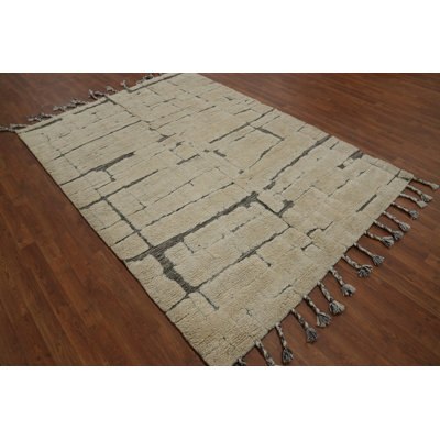 Tapis marocain fait à la main taille pièce 6 x 8