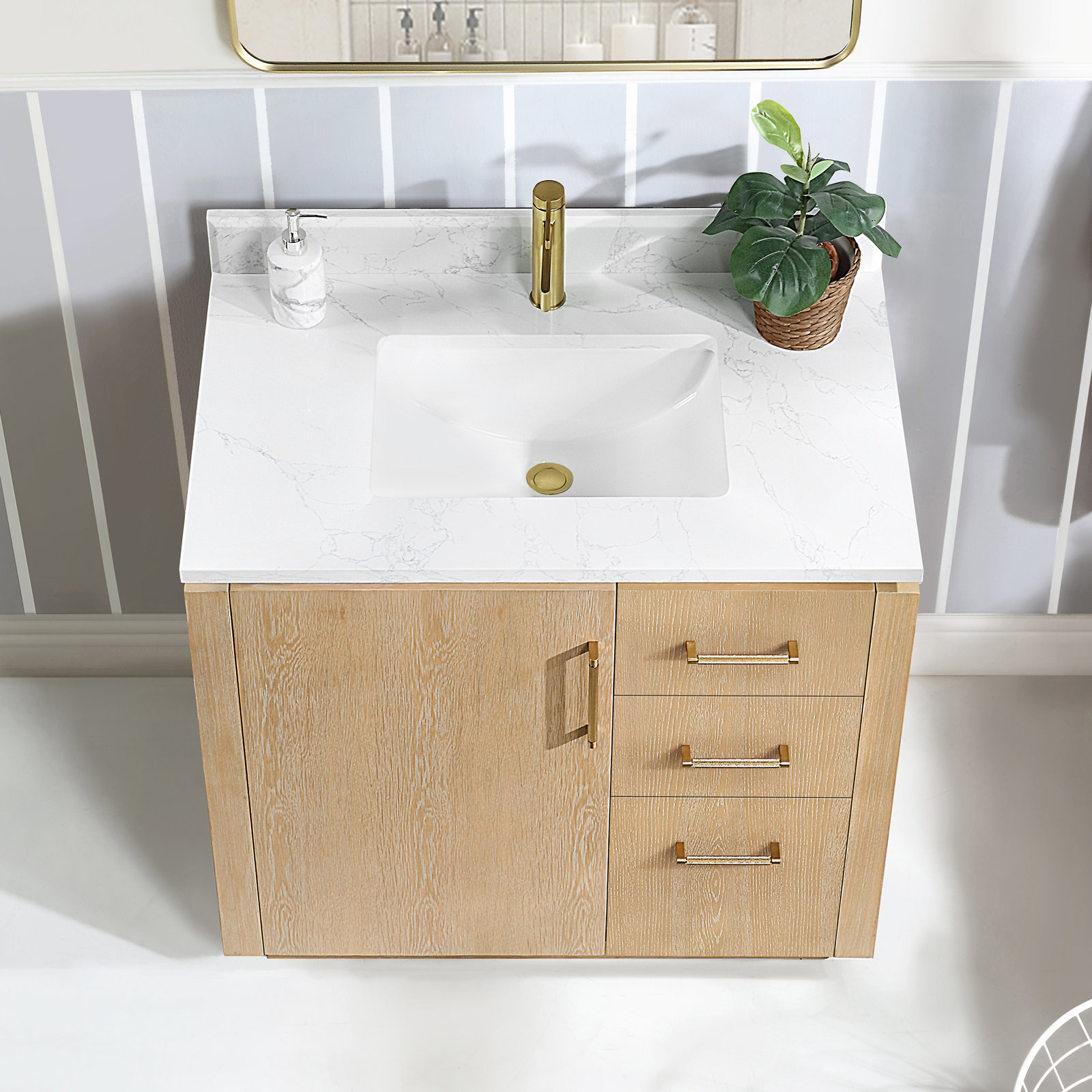 Cloverfield 36'' Single Bathroom Vanity, Gold, Washed Ash Gray