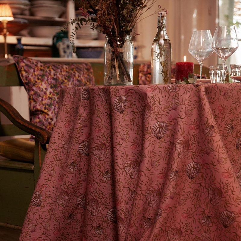 Tablecloth Mussels from Brussels, 70.75" x 98.5" Rectangle