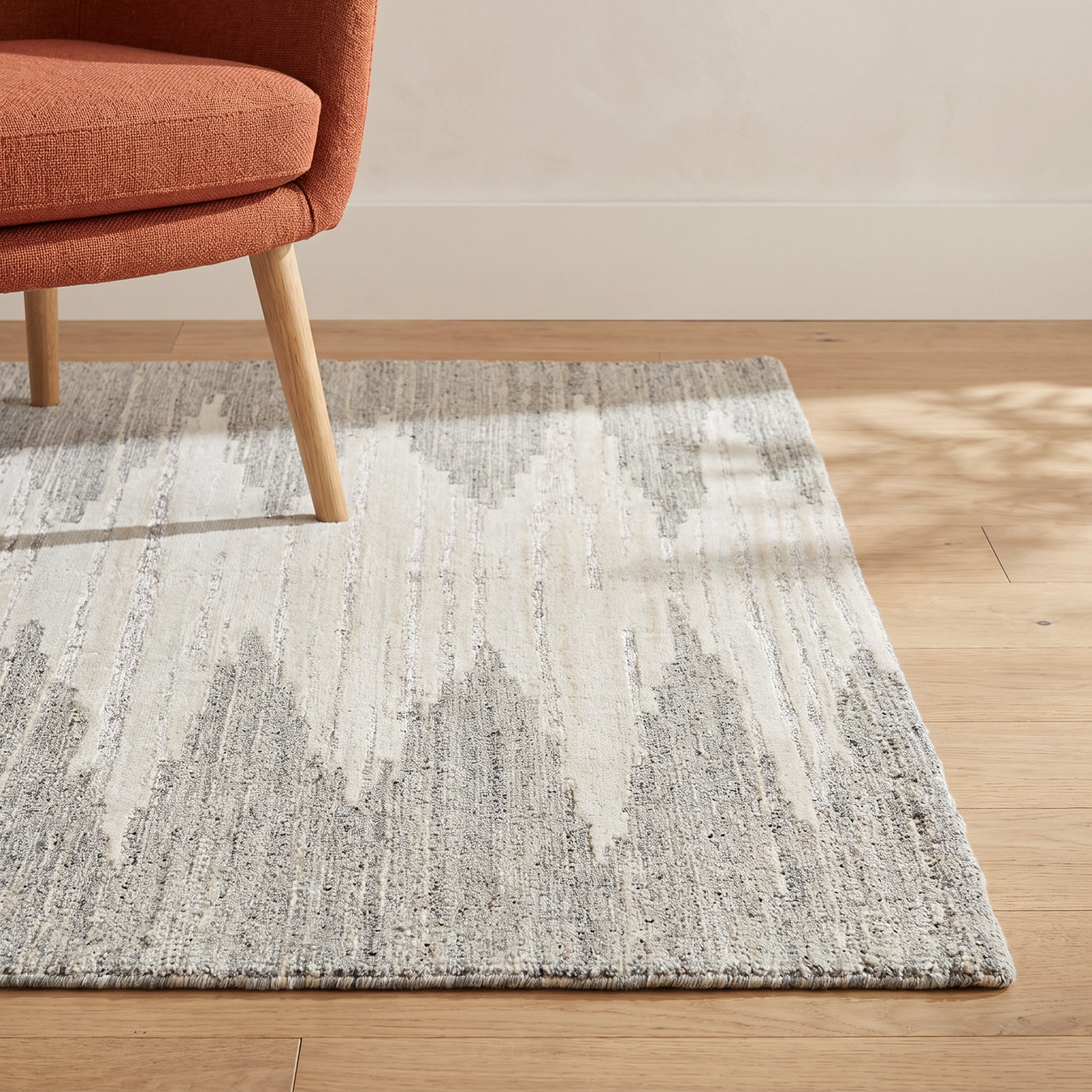 Hand-Woven Abstract Wool Rug, Rectangle 2' x 3'