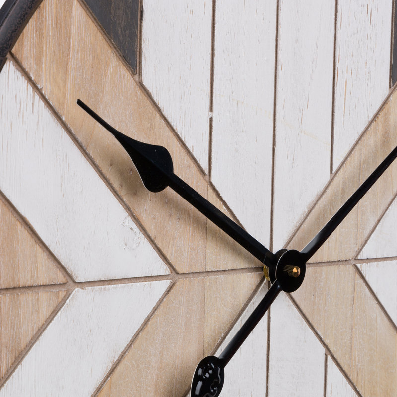 Thalia Metal Round Modern Farmhouse Wall Clock