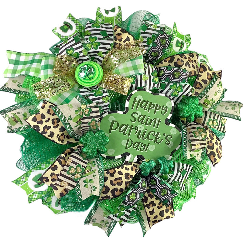 Handcrafted 18'' Wreath