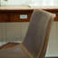 Ensemble de salle à manger rond, table de salle à manger avec tréteaux et chaises élégantes-356301628-356301571
