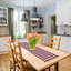Chemin de table Linehan-1532783118-1532783119