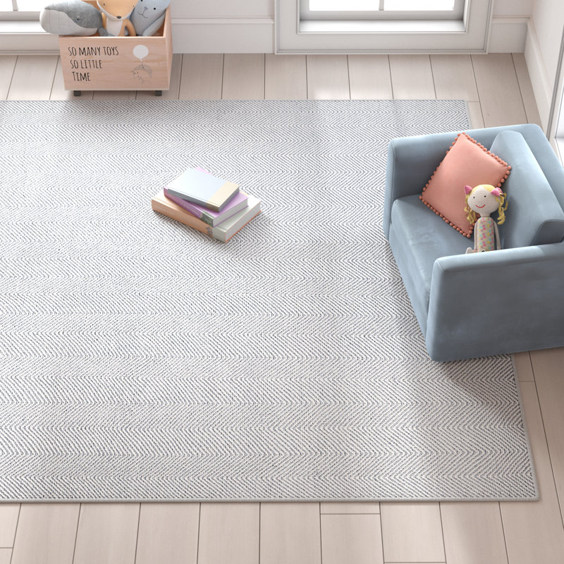 Chevron Indoor / Outdoor Rug, Rectangle 5' x 8'
