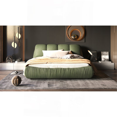 Grand lit plateforme tapissier de luxe avec dossier rembourré surdimensionné et structure en bois massif, convient à plusieurs hauteurs de matelas, vert