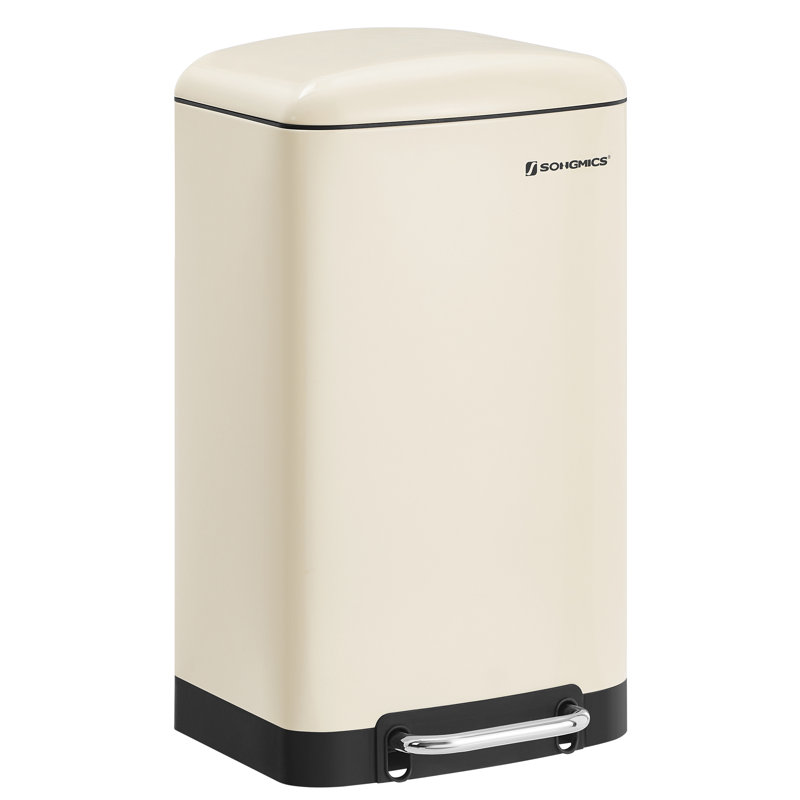 30 Litre Step On Trash Can, Beige