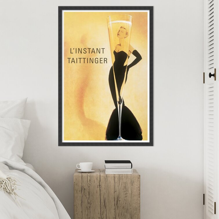  Amanti Art Framed Wall Art Print (33x41) Pyjama Llama