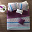 Courtepointe réversible de couleur mauve et coussins - Décoration de chambre à coucher avec charme-129844935