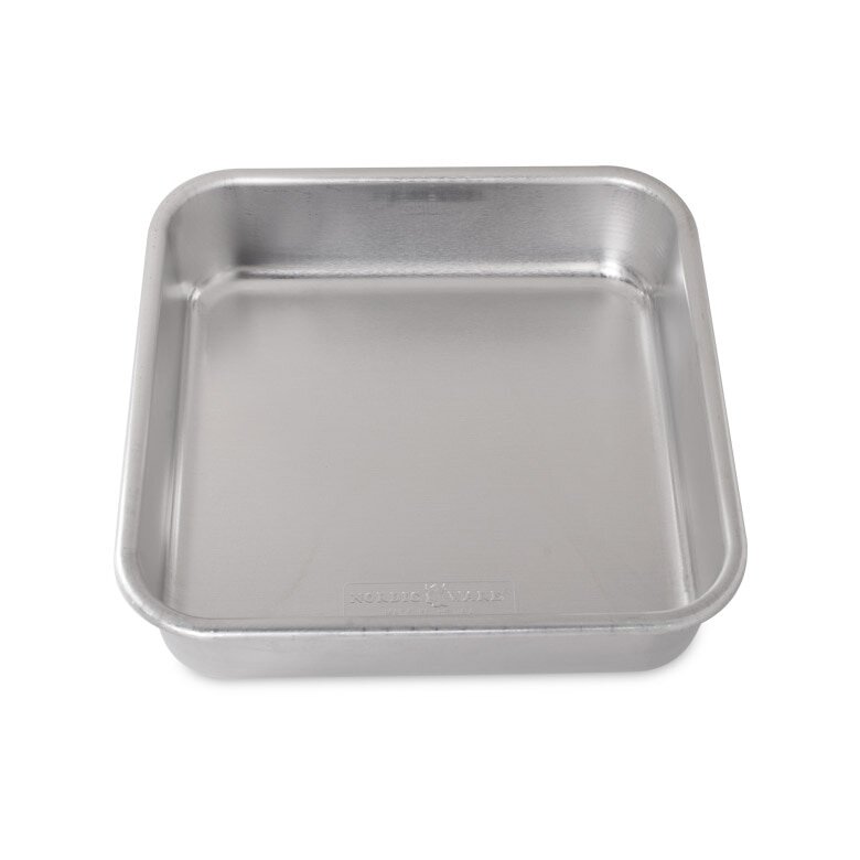 https://assets.wfcdn.com/im/63195212/compr-r85/1930/193012527/nordic-ware-naturals-commercial-square-classic-cake-pan.jpg
