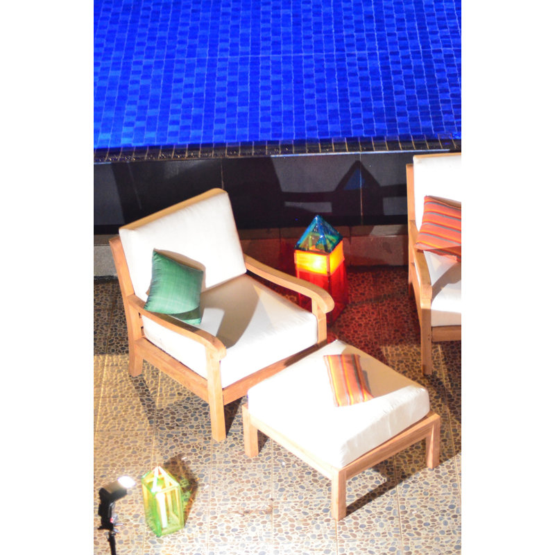 Napa Outdoor Lounge Chair